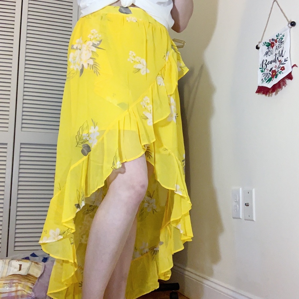 Yellow Floral Wrap Skirt Ruffle Hem - Picture 4 of 7
